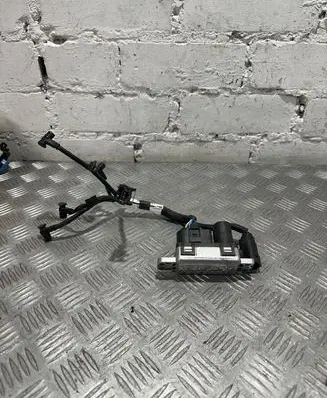 Volvo XC60 Glow plug pre-heat relay 0281003154
