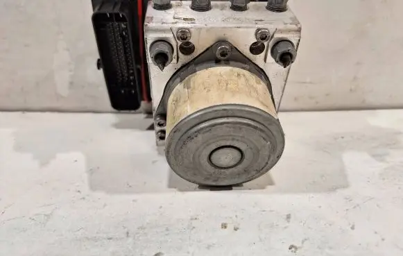 Fiat 500X ABS Pump 52137660