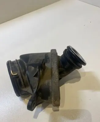 Mercedes-Benz C W204 Intake resonator A6460981007