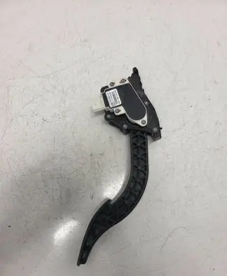 Opel Karl Accelerator throttle pedal 95352200 08K16M150787