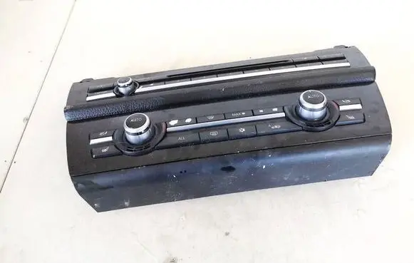 BMW 5 F10 F11 Climate control unit 924124101