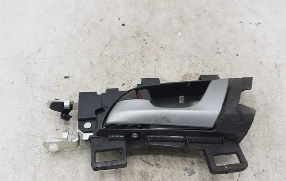 Honda Accord Front door interior handle NOCODE