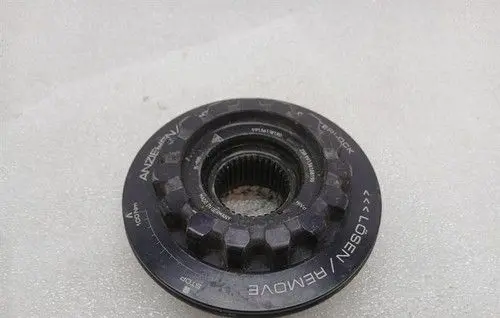 Porsche 911 991 Anti-theft wheel nuts and lock 99136118190