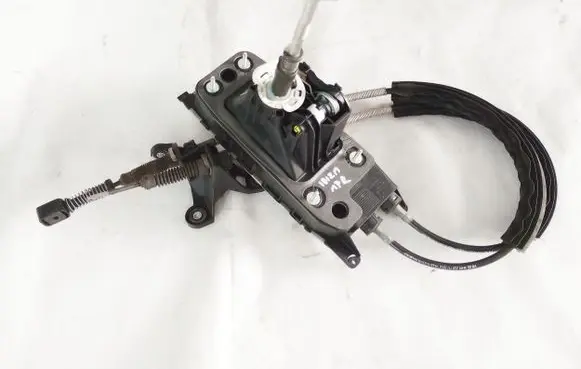 Seat Ibiza V (KJ) Gear shifter/selector 2Q0711049A