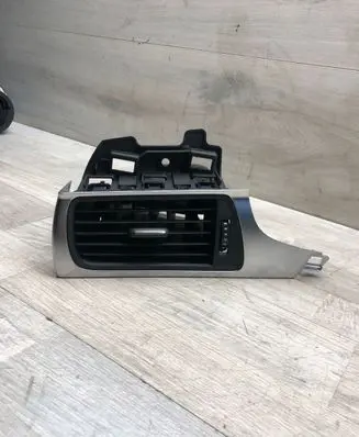 Audi A6 S6 C7 4G Dashboard side air vent grill/cover trim 4G1820901 9025700