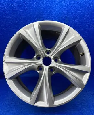 Seat Leon IV R17 alloy rim 