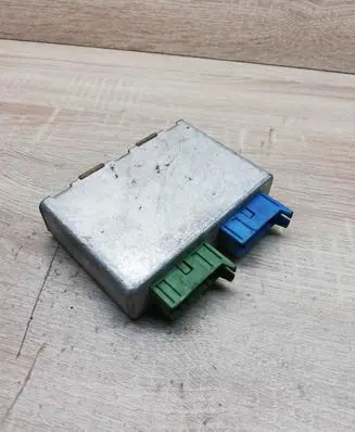 BMW 5 E34 Comfort/convenience module 1384603