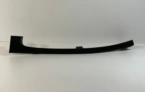 Volkswagen PASSAT B6 Rear seat side bottom trim 3C5867765