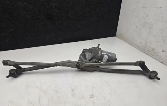 Mercedes-Benz Sprinter W906 Front wiper linkage and motor 405146 4051462V