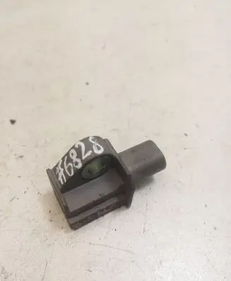 Mercedes-Benz C W204 Airbag deployment crash/impact sensor A2048201985