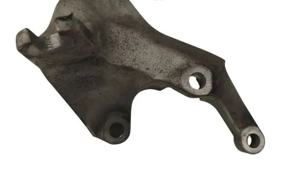 Volvo V40 Engine mounting bracket AV617M125AA