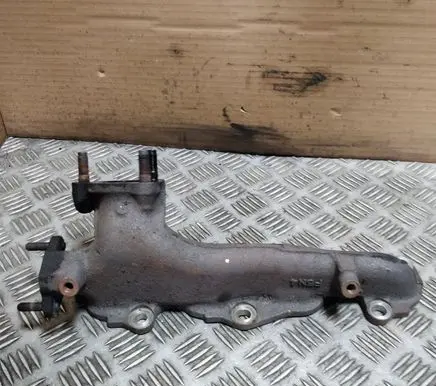 Honda CR-V Exhaust manifold