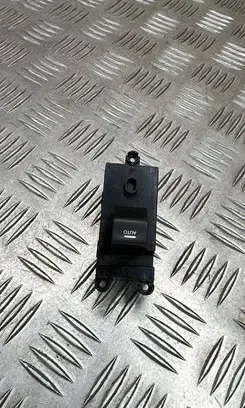 Hyundai i40 Electric window control switch 935753Z200 39R5151000