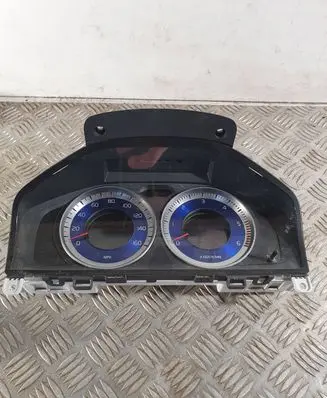 Volvo S60 Speedometer (instrument cluster) 36001890 31343497AA 69799780U