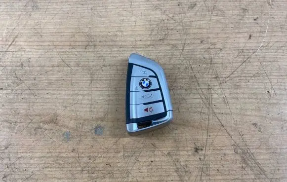 BMW 6 F06 Gran coupe Ignition key/card 