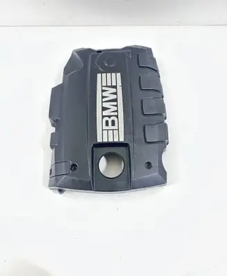 BMW 3 E90 E91 Engine cover (trim)