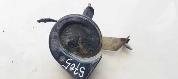 BMW X3 E83 Horn signal 703881157