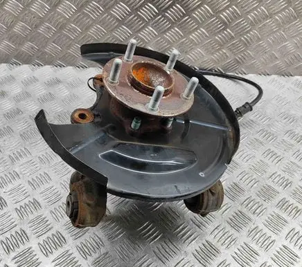 Mazda CX-5 II Rear wheel hub K0702611X