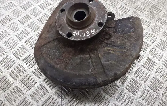 Audi 80 90 B3 Front wheel hub spindle knuckle