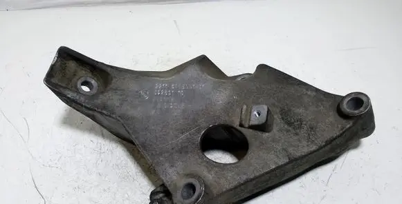 BMW 1 E81 E87 Engine mounting bracket 22116775041 59280110