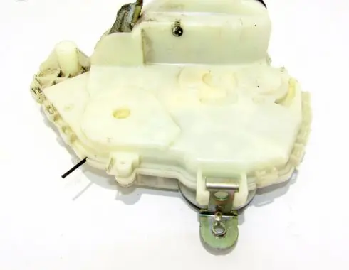 Honda CR-V Front door lock