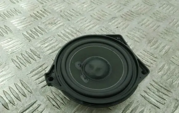 Mercedes-Benz GLC C253 Panel speaker A2058200402