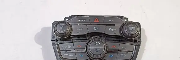 Dodge Challenger Climate control/heater control trim P68185187AB 93390408