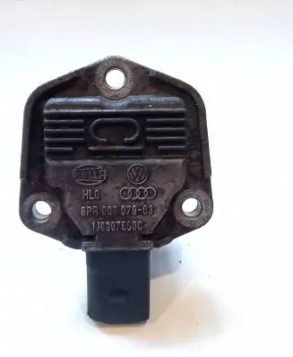 Volkswagen Touran I Oil level sensor 1J0907660C 6PR00807903