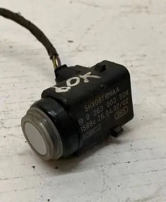 Jeep Grand Cherokee (WK) Parking PDC sensor 5HX08TRMAA 0263003584