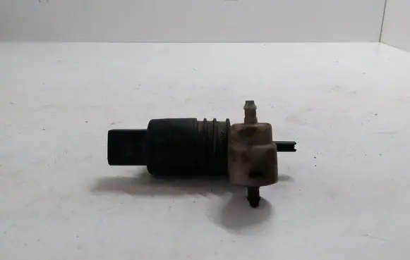 Audi A6 S6 C6 4F Windscreen/windshield washer pump 1K6955651