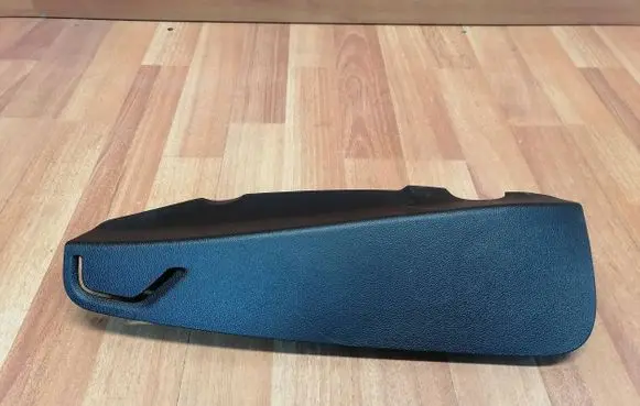 Renault Megane IV Other sill/pillar trim element 887001289R