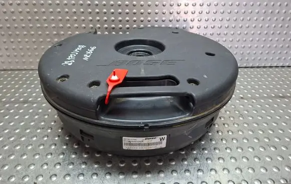 Renault Koleos I Subwoofer speaker S26309666 28170JY10A