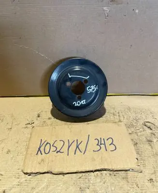 Volkswagen Touran II Water pump pulley 03D121028B