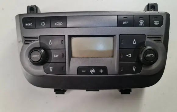 Fiat Grande Punto Climate control unit 735419793 A83010200 066461