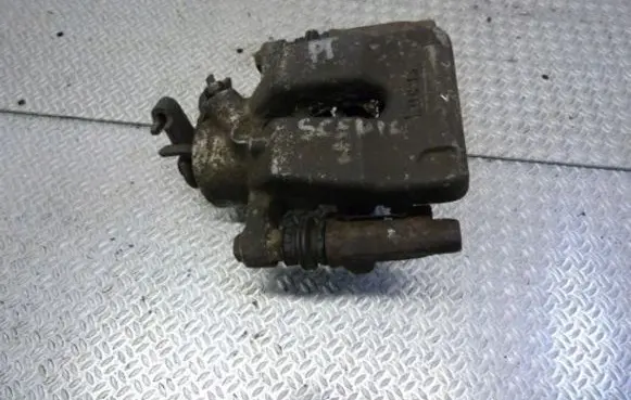 Renault Scenic I Rear brake caliper