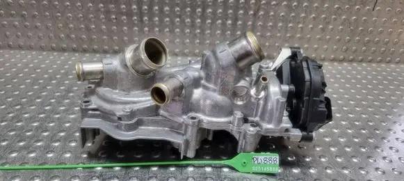 Volkswagen Golf VIII Water pump S25145888 05E121117K 05E121111AB