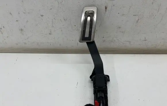 Cupra Leon Accelerator throttle pedal 5Q2723503F