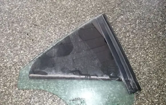 Mercedes-Benz SLK R172 Rear side window