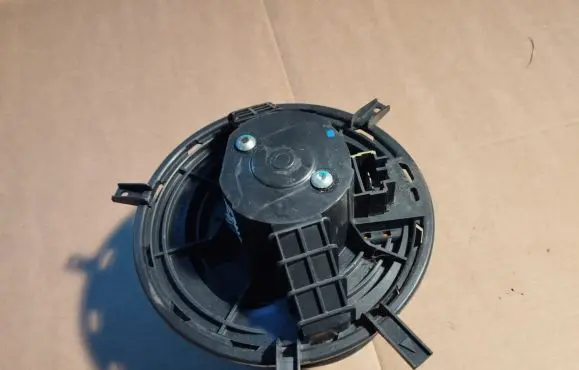 Dodge Journey Heater fan/blower 990773024X