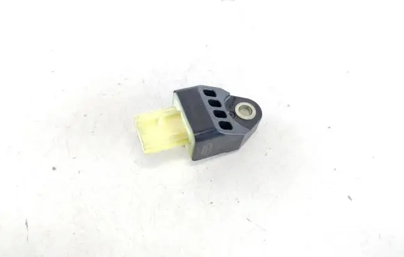Toyota Auris E180 Airbag deployment crash/impact sensor 8983102140 408AK9JBE