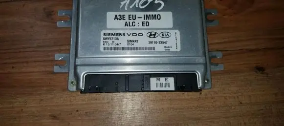 KIA Rio Engine control unit/module 391102X547 39110-2X547