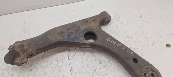 Volkswagen Golf III Front lower control arm/wishbone 1H0407160