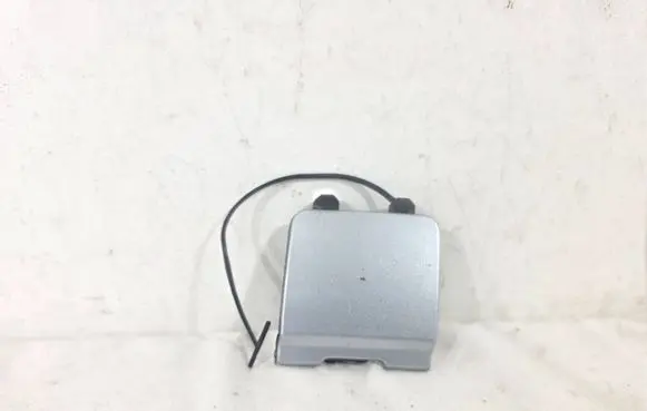 Volvo XC90 Front tow hook cap/cover 30698131