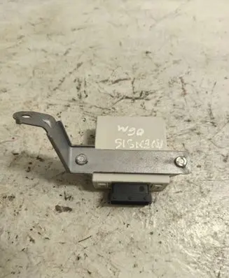 Toyota Avensis T250 Window wiper relay 8594005040 603025 603026