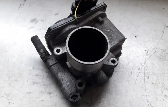 Mazda 6 Engine shut-off valve RF7J136B0D