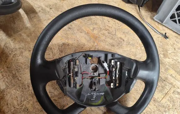 Renault Laguna II Steering wheel 