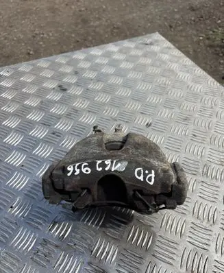 Opel Astra H Front brake caliper 