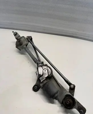 Opel Insignia A Front wiper linkage and motor 13227392