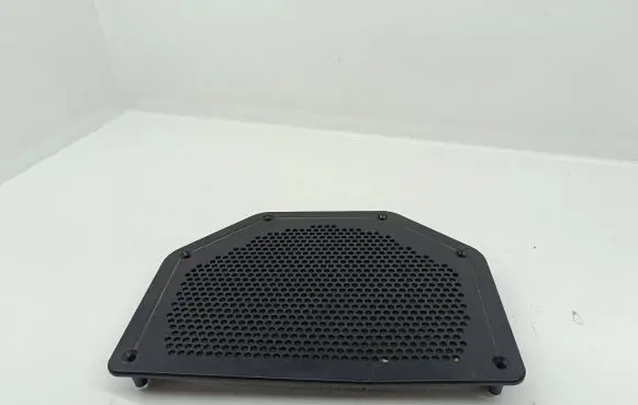 BMW 1 E81 E87 Side speaker trim/cover 4913631821