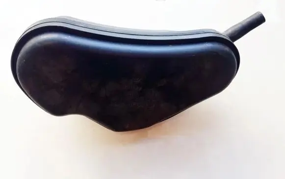 Audi A4 S4 B6 8E 8H Vacuum air tank 8D0131541B